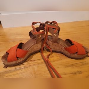 Sorel wedge sandels